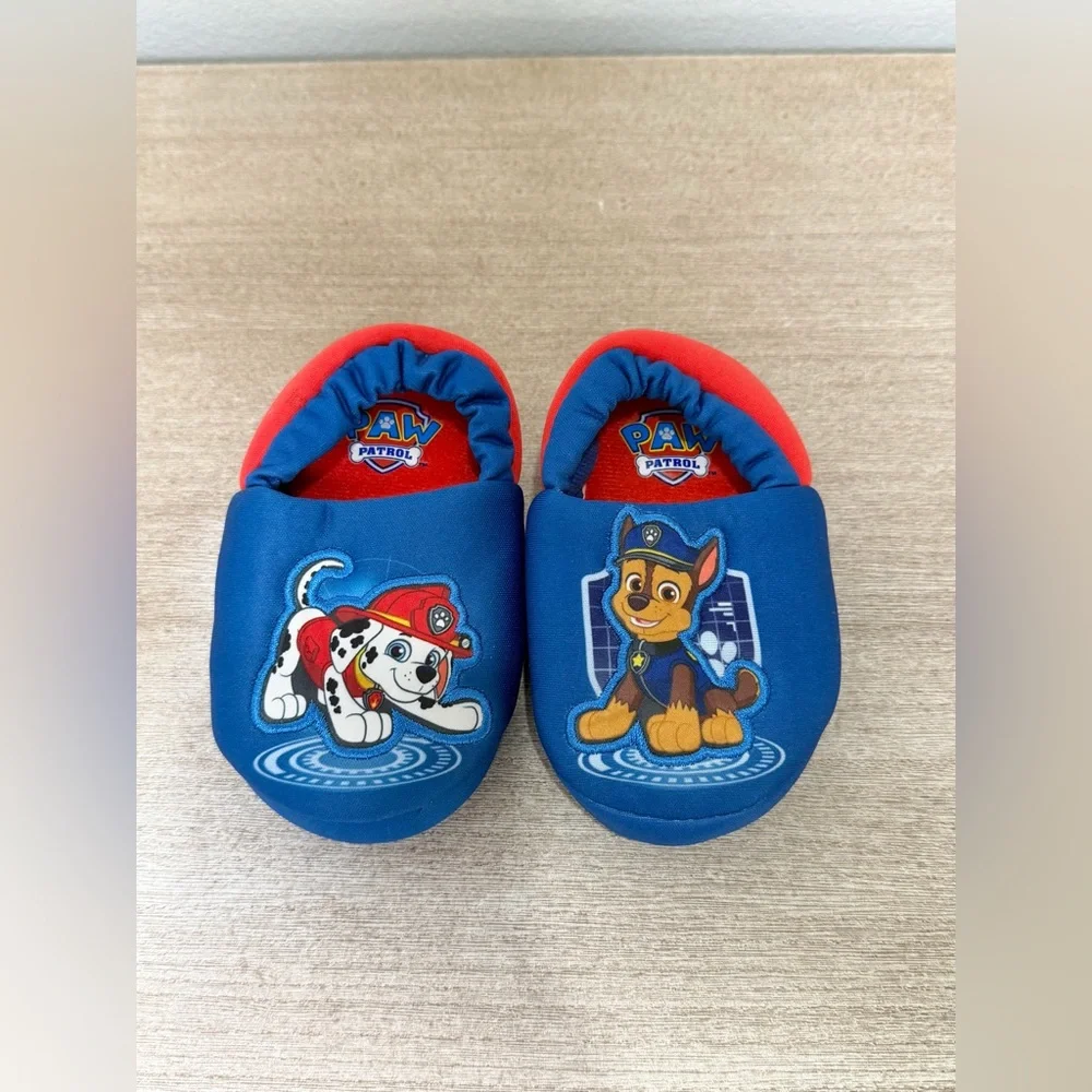 NWOT Paw Patrol Slippers Soft Bottom Chase Marshal Blue Red Shoe Toddler Boy 5/6